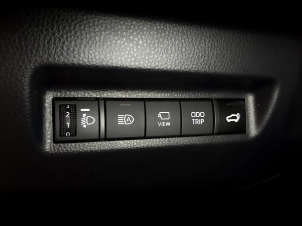 Toyota RAV4 V (XA50) с пробегом 2025 года, цена 4 395 000 рублей, 2500 км, внедорожник, Автокод Объявления