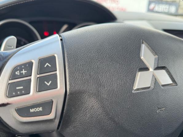 Mitsubishi Outlander II Рестайлинг с пробегом 2011 года, цена 1 369 000 рублей, 161000 км, внедорожник, Автокод Объявления