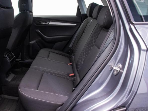 Skoda Karoq I с пробегом 2021 года, цена 2 320 000 рублей, 110618 км, внедорожник, Автокод Объявления