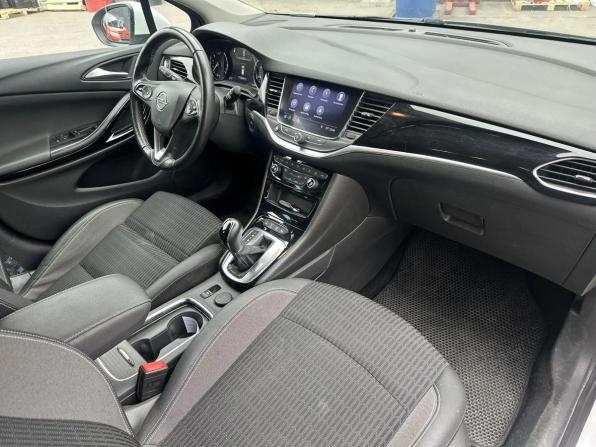 Opel Astra K Рестайлинг с пробегом 2020 года, цена 1 498 000 рублей, 181874 км, универсал, Автокод Объявления