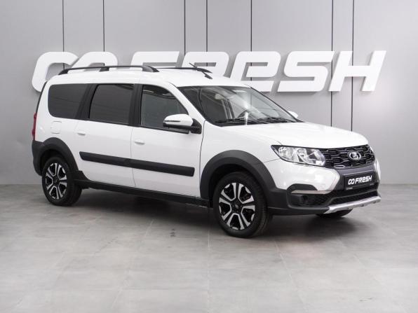Lada (ВАЗ) Largus I Рестайлинг с пробегом 2024 года, цена 1 624 000 рублей, 21057 км, универсал, Автокод Объявления
