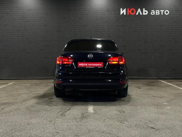 Volkswagen Jetta VI с пробегом 2013 года, цена 950 000 рублей, 198981 км, седан, Автокод Объявления