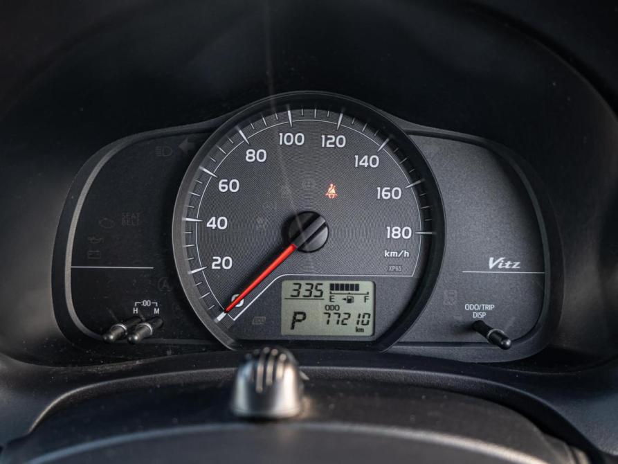 Toyota Vitz III (XP130) Краснодар  - изображение 15