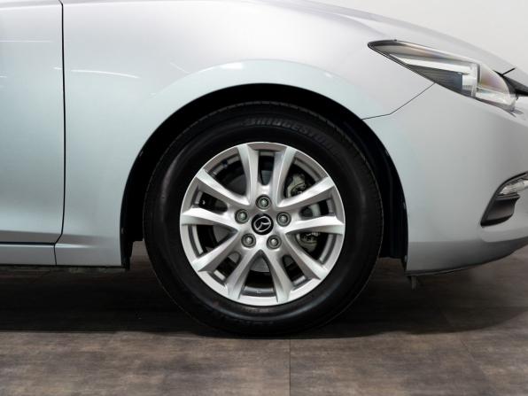 Mazda Axela III Рестайлинг с пробегом 2018 года, цена 1 620 000 рублей, 38456 км, хэтчбек, Автокод Объявления
