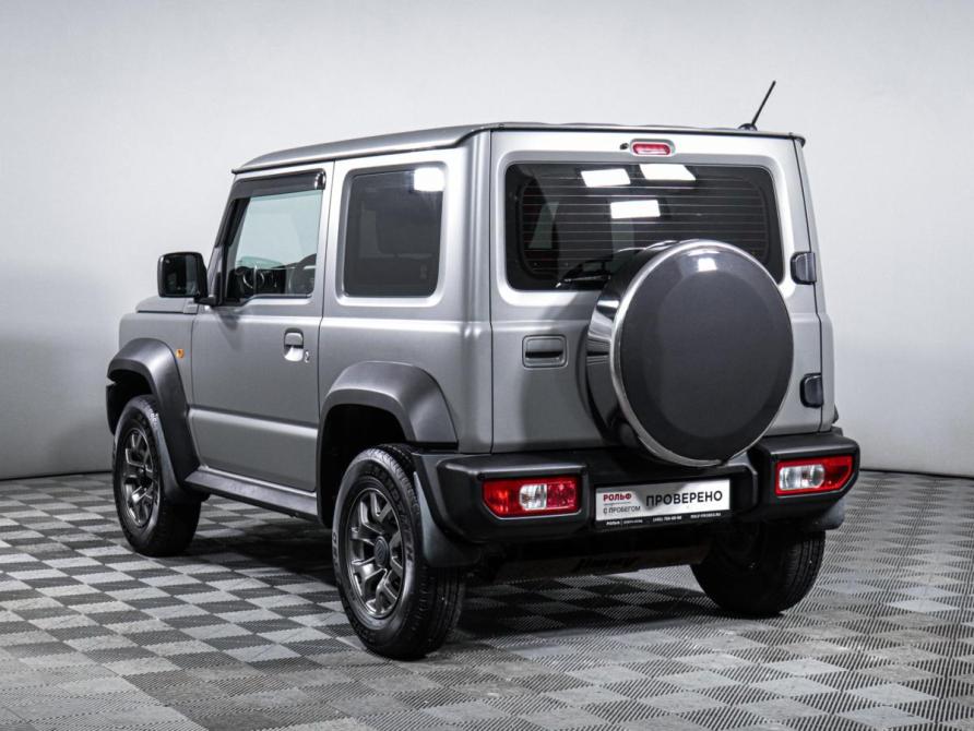 Suzuki Jimny IV Москва  - изображение 7