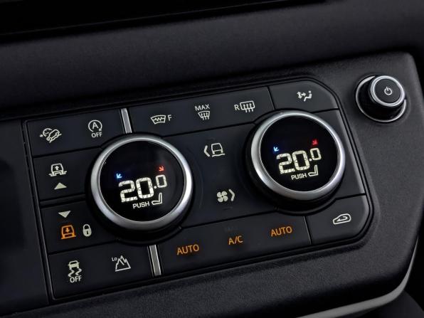 Land Rover Defender II с пробегом 2022 года, цена 7 200 000 рублей, 86975 км, внедорожник, Автокод Объявления