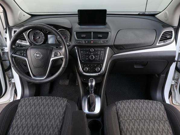 Opel Mokka I с пробегом 2014 года, цена 979 000 рублей, 157276 км, внедорожник, Автокод Объявления