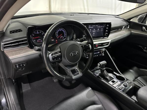 Kia K5 III с пробегом 2020 года, цена 2 300 000 рублей, 96718 км, седан, Автокод Объявления