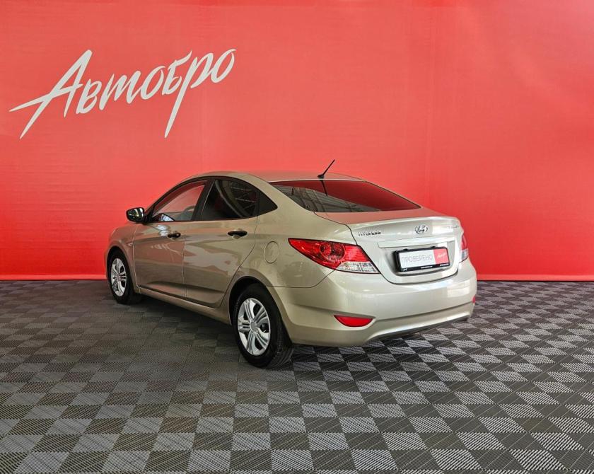 Hyundai Solaris I Вологда  - изображение 3
