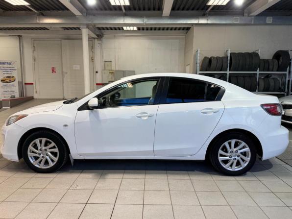 Mazda 3 II (BL) Рестайлинг с пробегом 2012 года, цена 979 000 рублей, 172882 км, седан, Автокод Объявления