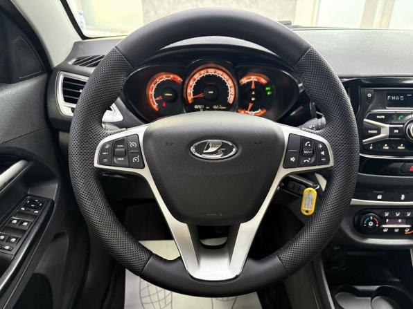 Lada (ВАЗ) Vesta I с пробегом 2019 года, цена 1 185 000 рублей, 102907 км, универсал, Автокод Объявления