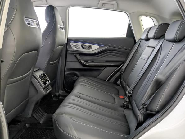 Exeed LX I Рестайлинг 2 с пробегом 2024 года, цена 2 440 000 рублей, 11280 км, внедорожник, Автокод Объявления