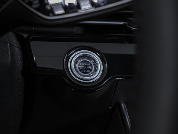 Omoda C5 I с пробегом 2022 года, цена 1 860 000 рублей, 38949 км, внедорожник, Автокод Объявления