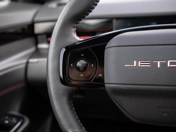 JETOUR DASHING I с пробегом 2024 года, цена 1 979 000 рублей, 23676 км, внедорожник, Автокод Объявления