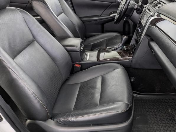 Toyota Camry VII (XV50) Рестайлинг с пробегом 2016 года, цена 2 095 000 рублей, 172500 км, седан, Автокод Объявления
