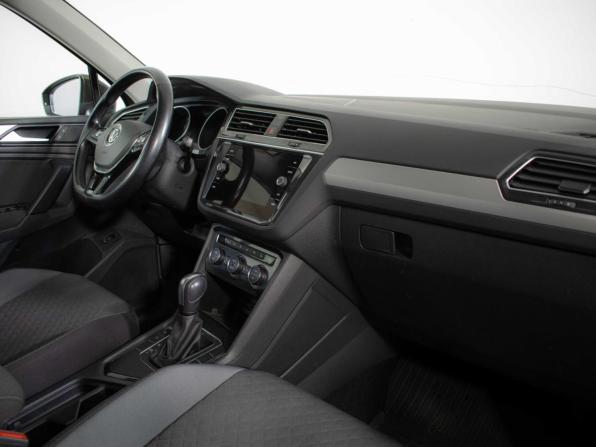 Volkswagen Tiguan II с пробегом 2020 года, цена 2 240 000 рублей, 86100 км, внедорожник, Автокод Объявления