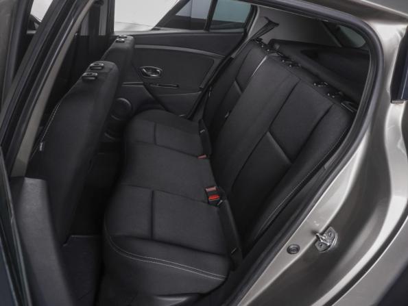 Renault Megane III Рестайлинг с пробегом 2013 года, цена 820 000 рублей, 31128 км, хэтчбек, Автокод Объявления