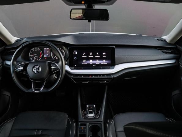 Skoda Octavia IV (A8) с пробегом 2022 года, цена 2 760 000 рублей, 59122 км, лифтбек, Автокод Объявления