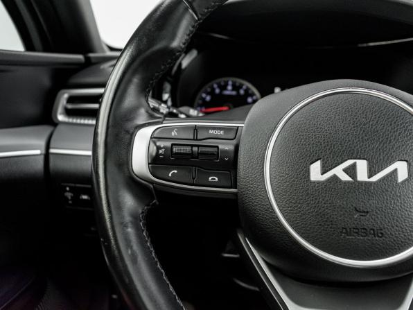Kia K5 III с пробегом 2021 года, цена 2 420 000 рублей, 78930 км, седан, Автокод Объявления