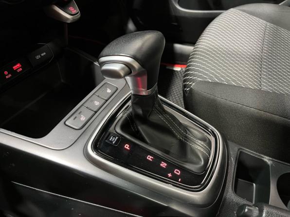 Kia Rio IV с пробегом 2020 года, цена 1 450 000 рублей, 44000 км, седан, Автокод Объявления