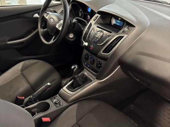 Ford Focus III с пробегом 2013 года, цена 610 000 рублей, 159000 км, седан, Автокод Объявления