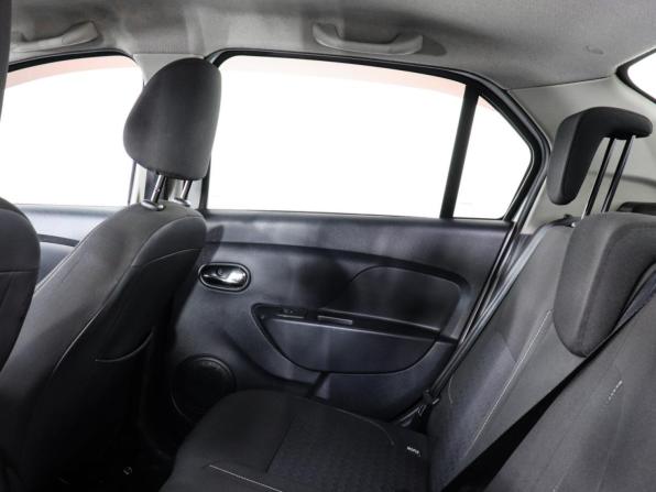 Renault Logan II Рестайлинг с пробегом 2019 года, цена 800 000 рублей, 149925 км, седан, Автокод Объявления