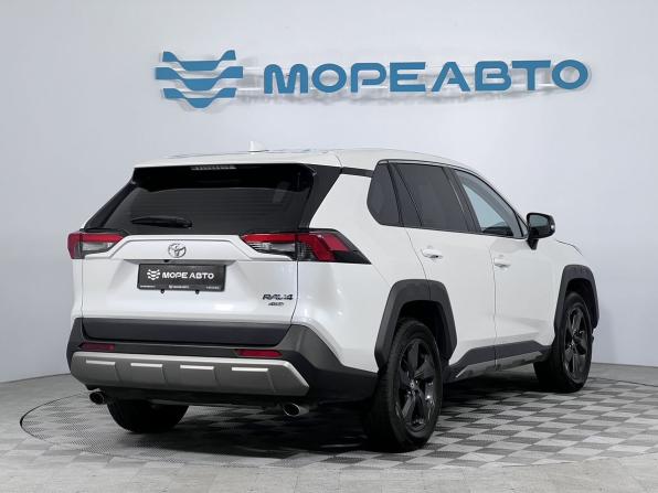 Toyota RAV4 V (XA50) с пробегом 2022 года, цена 3 250 000 рублей, 80291 км, внедорожник, Автокод Объявления