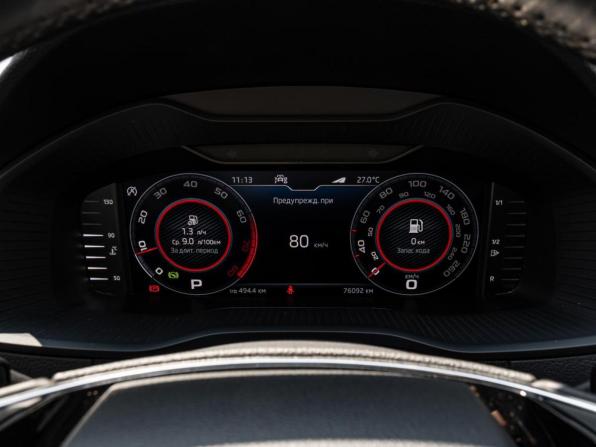 Skoda Karoq I с пробегом 2021 года, цена 2 445 000 рублей, 76092 км, внедорожник, Автокод Объявления