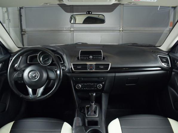 Mazda 3 III (BM) с пробегом 2014 года, цена 1 069 995 рублей, 212795 км, седан, Автокод Объявления