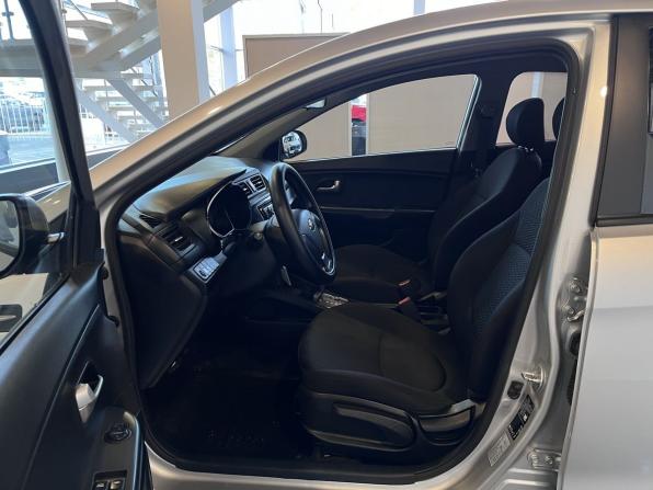 Kia Rio III с пробегом 2015 года, цена 900 000 рублей, 150032 км, седан, Автокод Объявления