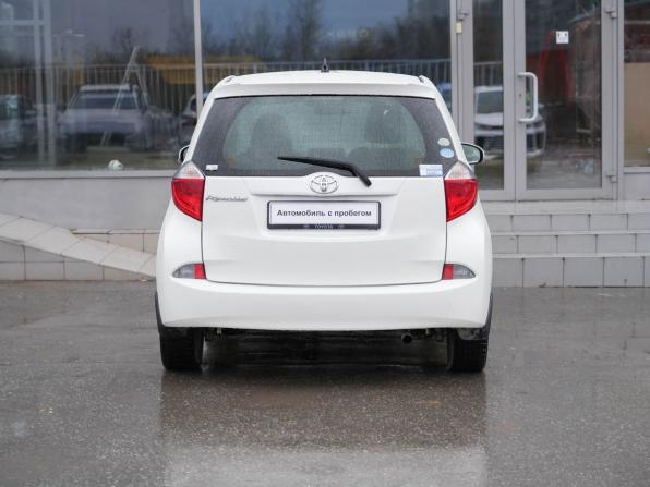 Toyota Ractis II с пробегом 2013 года, цена 850 000 рублей, 144378 км, хэтчбек, Автокод Объявления