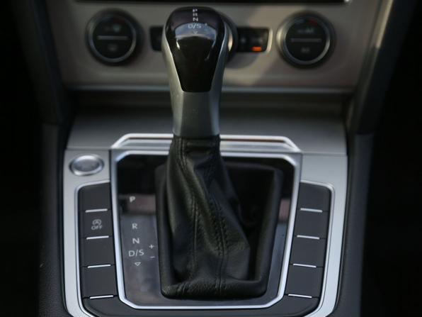 Volkswagen Passat B8 с пробегом 2017 года, цена 1 498 000 рублей, 205000 км, универсал, Автокод Объявления