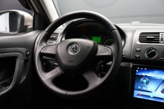 Skoda Fabia II Рестайлинг с пробегом 2013 года, цена 775 000 рублей, 222000 км, хэтчбек, Автокод Объявления