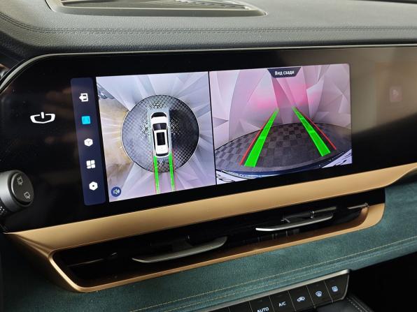 Geely Monjaro I с пробегом 2023 года, цена 3 097 000 рублей, 52980 км, внедорожник, Автокод Объявления