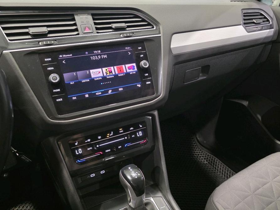 Volkswagen Tiguan II Рестайлинг Новосибирск  - изображение 13