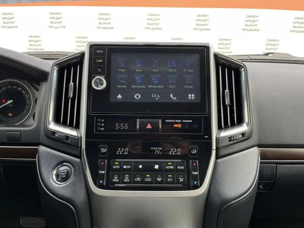 Toyota Land Cruiser 200 Series Рестайлинг 2 с пробегом 2016 года, цена 4 499 000 рублей, 311137 км, внедорожник, Автокод Объявления