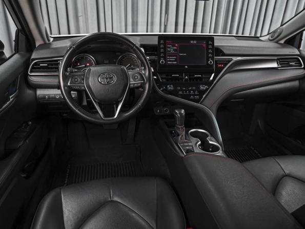 Toyota Camry VIII (XV70) Рестайлинг с пробегом 2022 года, цена 3 328 000 рублей, 105068 км, седан, Автокод Объявления