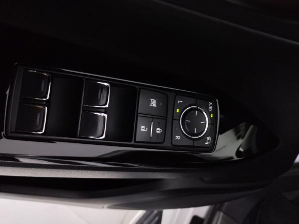 Lexus LX III Рестайлинг 2 с пробегом 2017 года, цена 8 190 000 рублей, 70476 км, внедорожник, Автокод Объявления