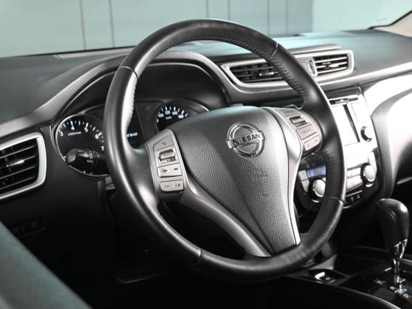 Nissan Qashqai II с пробегом 2015 года, цена 1 500 000 рублей, 108266 км, внедорожник, Автокод Объявления