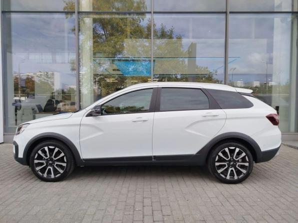 Lada (ВАЗ) Vesta I Рестайлинг (NG) с пробегом 2025 года, цена 1 750 000 рублей, 1734 км, универсал, Автокод Объявления