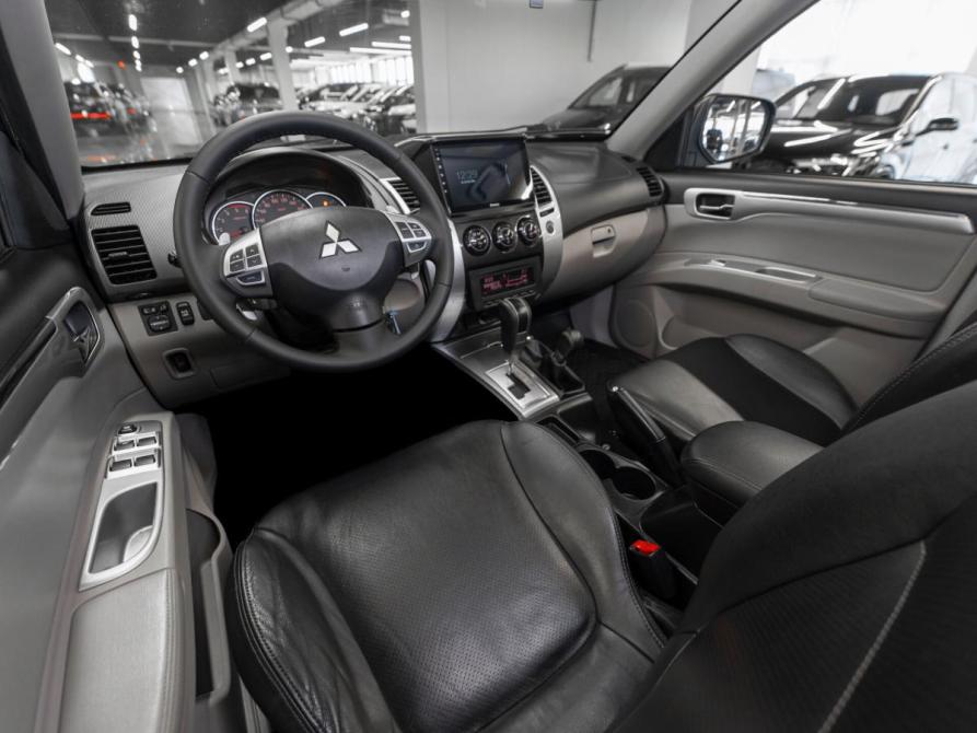 Mitsubishi Pajero Sport II Москва  - изображение 7