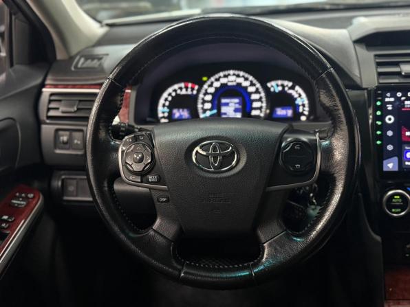 Toyota Camry VII (XV50) с пробегом 2014 года, цена 1 700 000 рублей, 160577 км, седан, Автокод Объявления