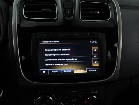 Renault Sandero II Рестайлинг с пробегом 2018 года, цена 1 199 444 рубля, 71534 км, хэтчбек, Автокод Объявления