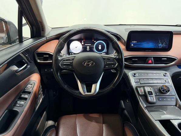 Hyundai Santa Fe IV Рестайлинг с пробегом 2021 года, цена 3 409 900 рублей, 122000 км, внедорожник, Автокод Объявления
