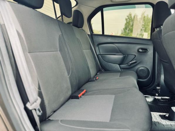 Renault Logan II Рестайлинг с пробегом 2019 года, цена 1 169 000 рублей, 118979 км, седан, Автокод Объявления