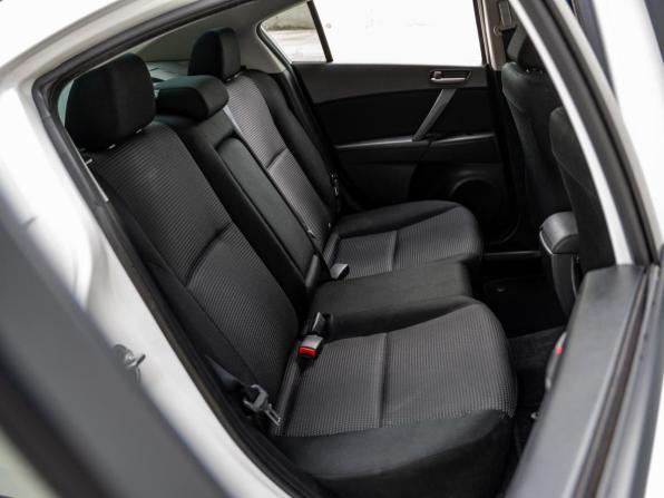 Mazda 3 II (BL) Рестайлинг с пробегом 2012 года, цена 1 325 000 рублей, 48212 км, седан, Автокод Объявления