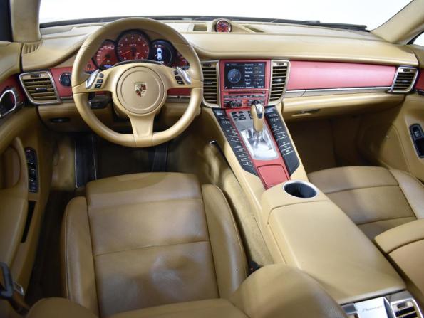 Porsche Panamera I Рестайлинг с пробегом 2013 года, цена 3 229 900 рублей, 146685 км, лифтбек, Автокод Объявления