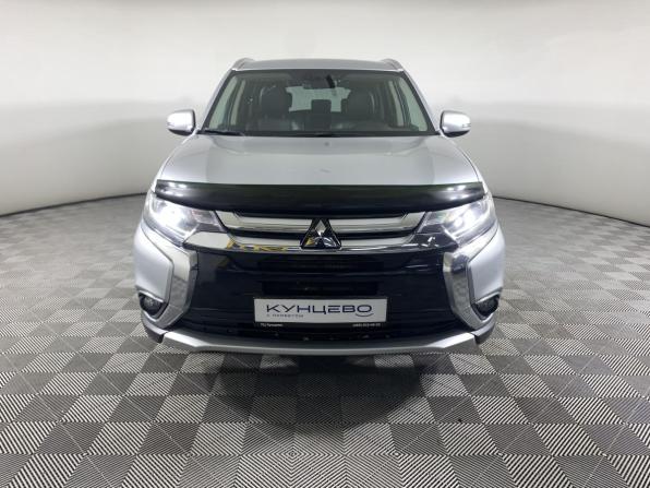 Mitsubishi Outlander III Рестайлинг 2 с пробегом 2018 года, цена 2 099 000 рублей, 100000 км, внедорожник, Автокод Объявления