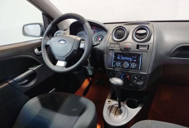 Ford Fiesta Mk5 с пробегом 2008 года, цена 460 000 рублей, 243566 км, хэтчбек, Автокод Объявления