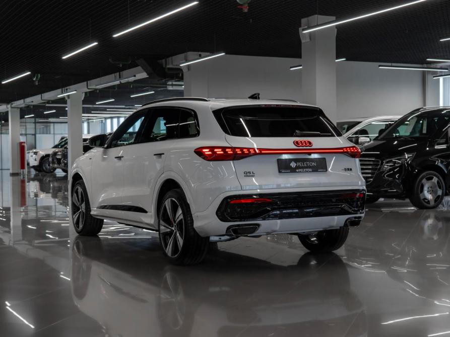Audi Q5 III Москва  - изображение 4